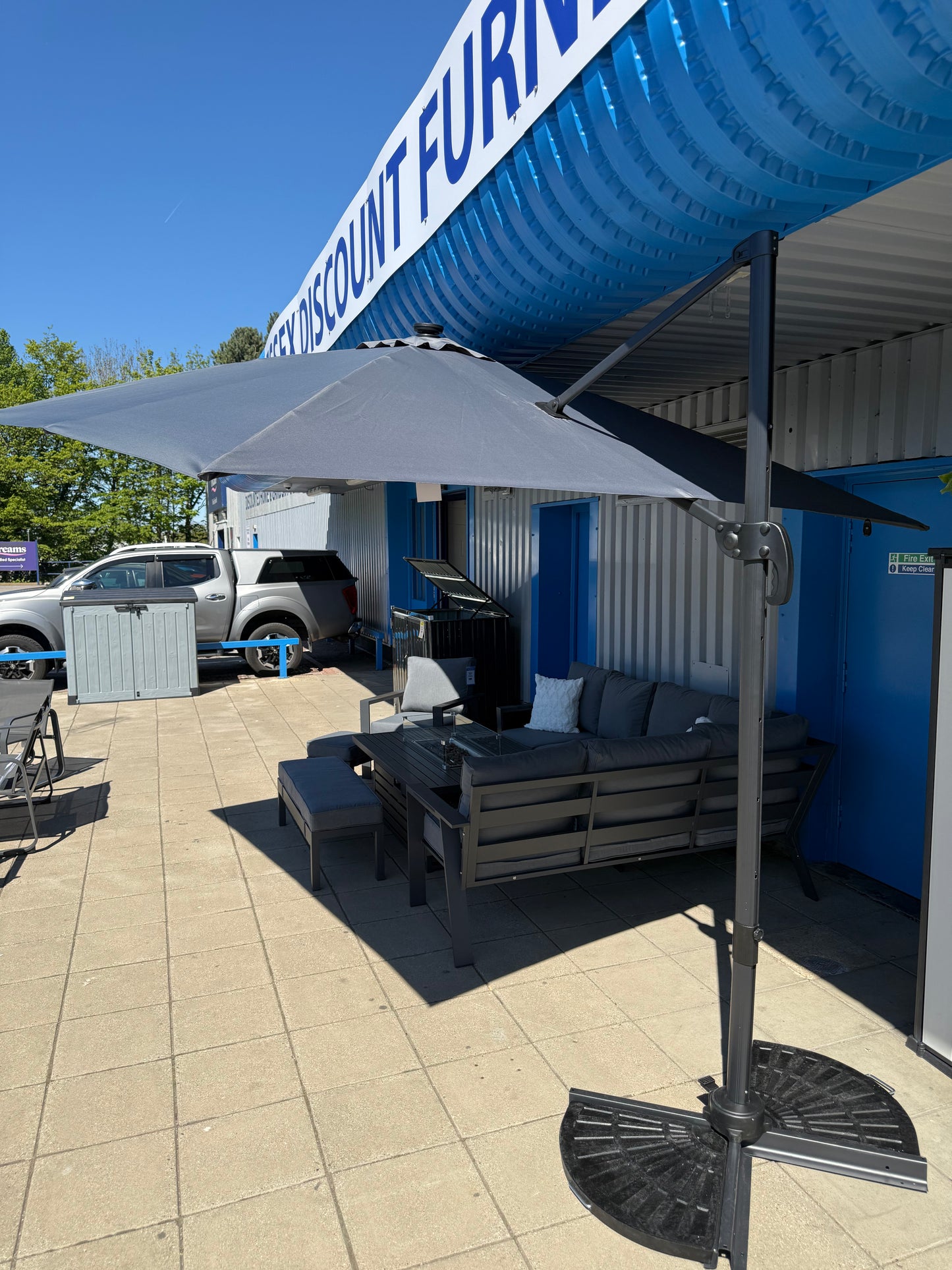 Dark Grey 3x3M Overhanging Parasol With LED's