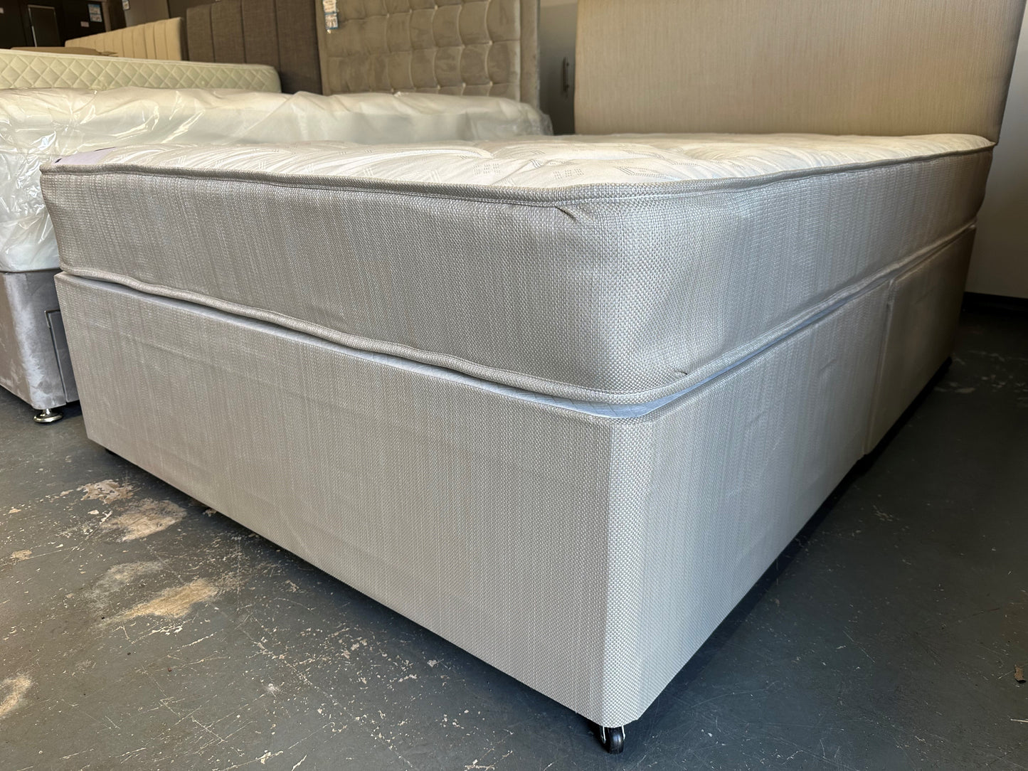Candy Divan Base