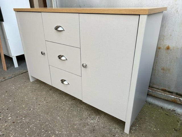 Evesham 2 Door 3 Drawer Sideboard