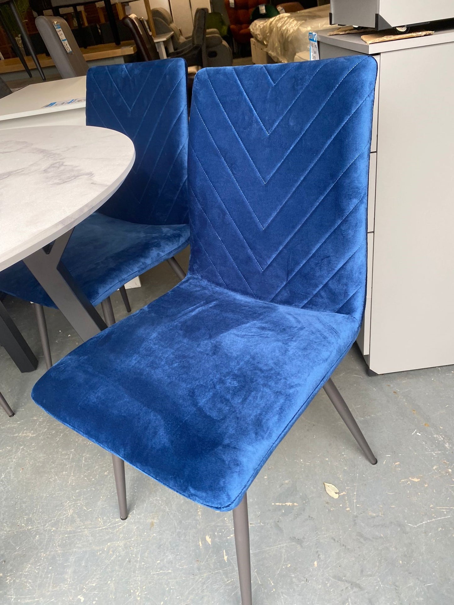 BE Grey Concrete Effect Table With 4 Chairs