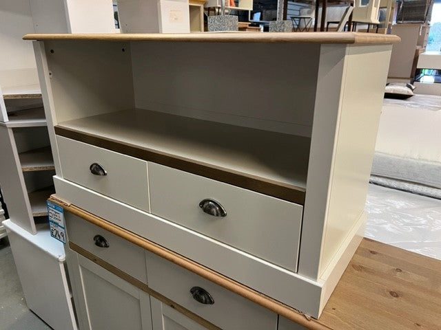 Sandringham TV Unit