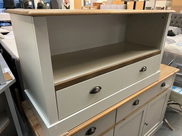 Sandringham TV Unit
