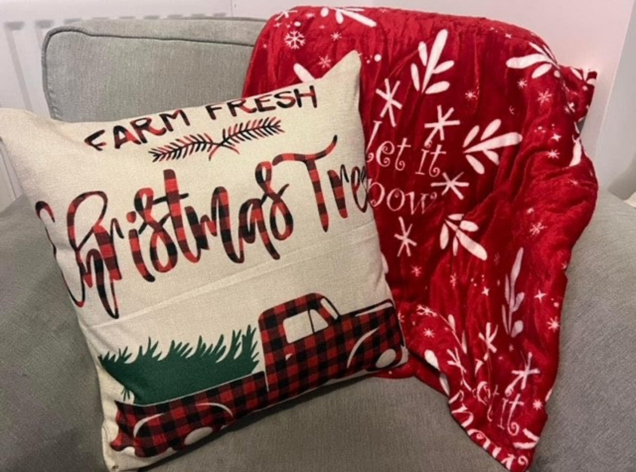 Christmas Throw - Let It Snow