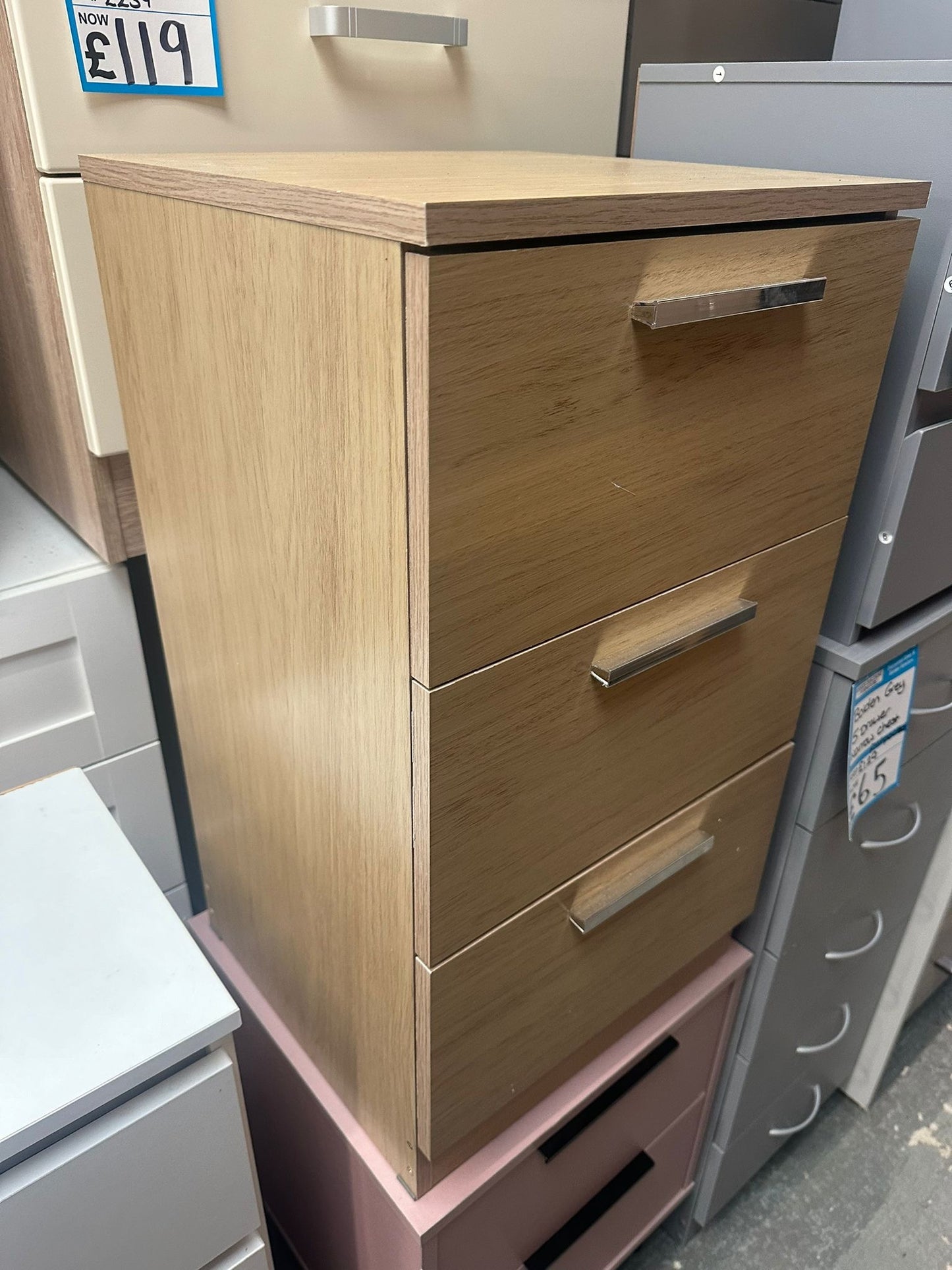 FP Oak 3 Drawer Bedside