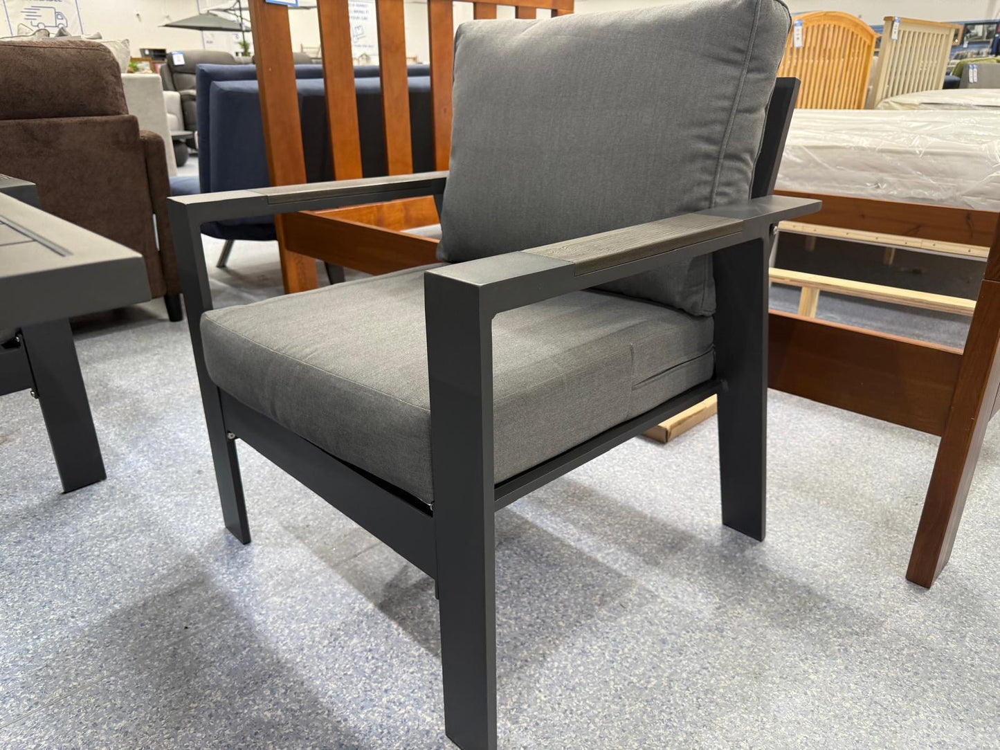 Vegas Grey Aluminium Dining Set + Armchair V2