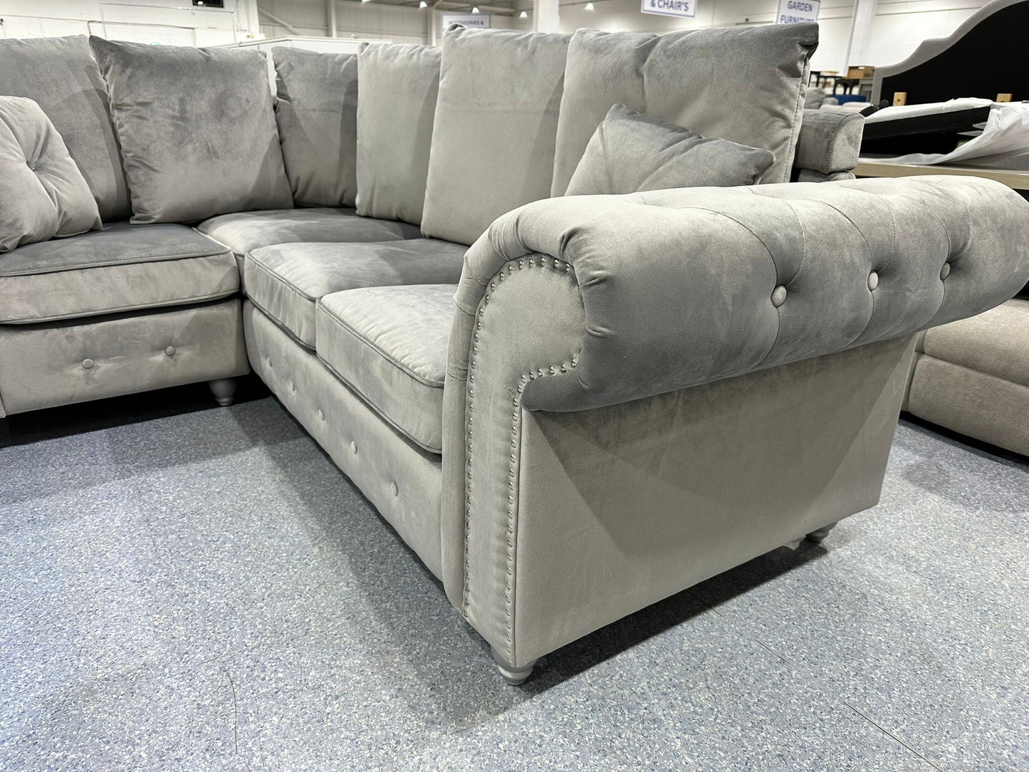 Buckingham Plush Light Grey 2+1 Corner Sofa