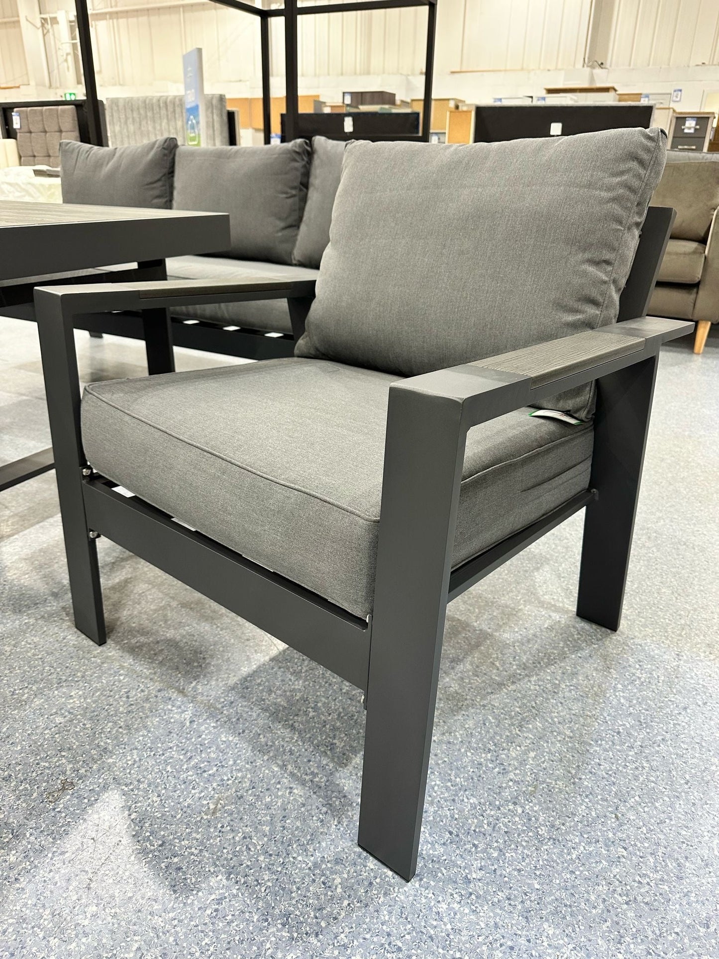 Florida Grey Rising Fire Pit Table Set