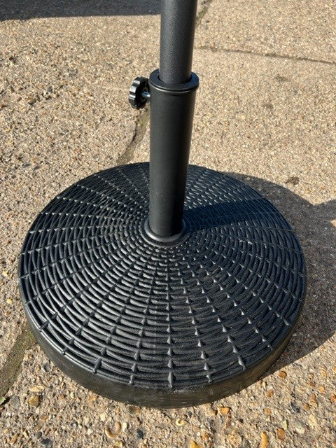 Rattan Effect Round Parasol Base