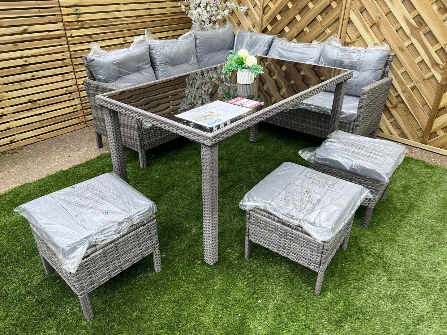 EDF050 – Mixed Grey Rattan Corner Dining Set