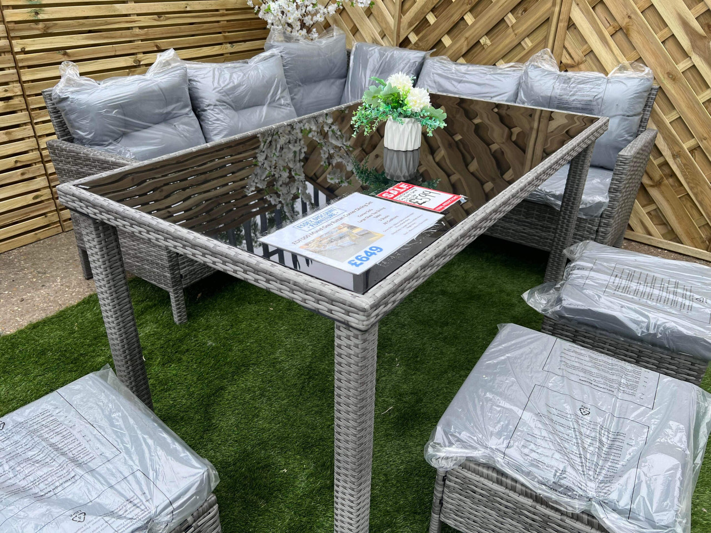 EDF050 – Mixed Grey Rattan Corner Dining Set