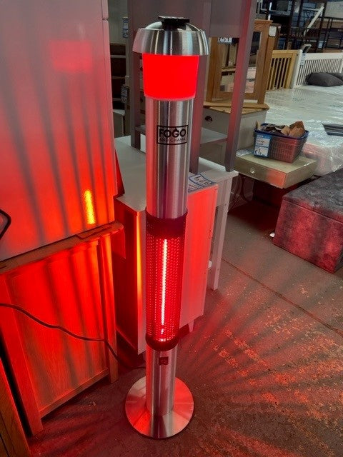 Fogo & Chama Electric Outdoor Patio Heater With LED Light And Bluetooth Speaker