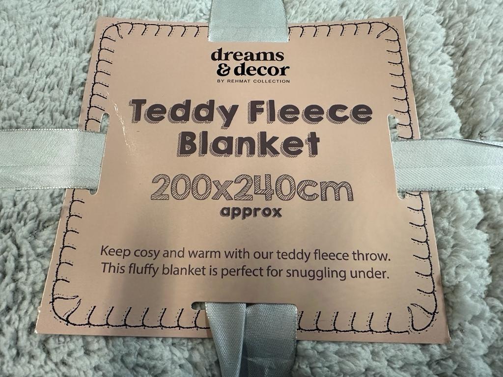 Teddy Fleece Blanket