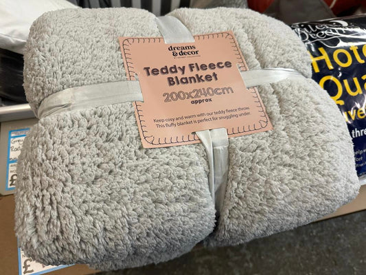 Teddy Fleece Blanket